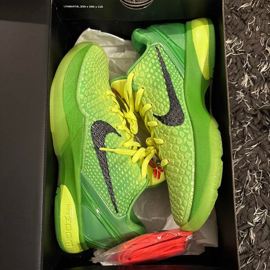 Kobe 6 'Grinch'