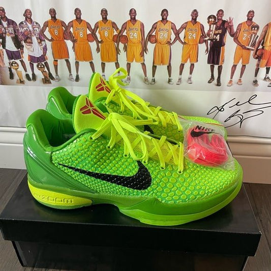 Kobe 6 'Grinch'